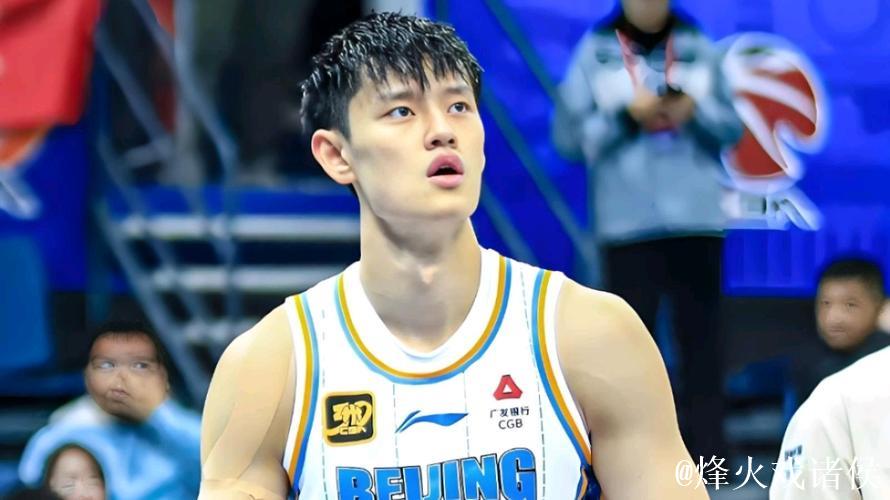 曾凡博回归砍下18分 北京31分狂胜终结广东8连胜！