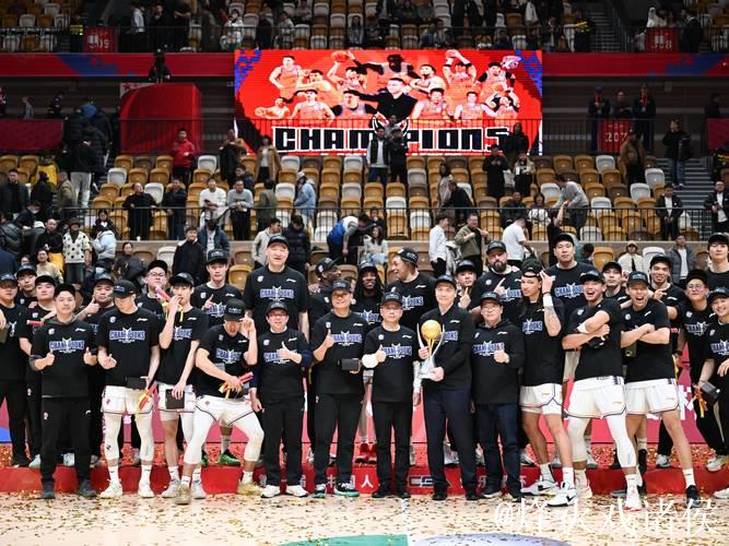 “第二届CBA俱乐部杯呼和浩特赛区赛事正式开幕”