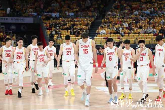 男篮世界杯预选赛：中国队在北京五棵松体育馆对阵韩国队